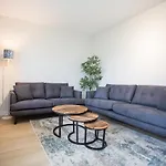 - Burgstrasse 15-b ホテル *