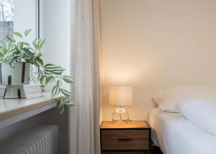 Hotel - Burgstrasse 15-b